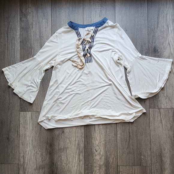 Umgee Women's Beige Bell Sleeve Small - Picture 1 of 6